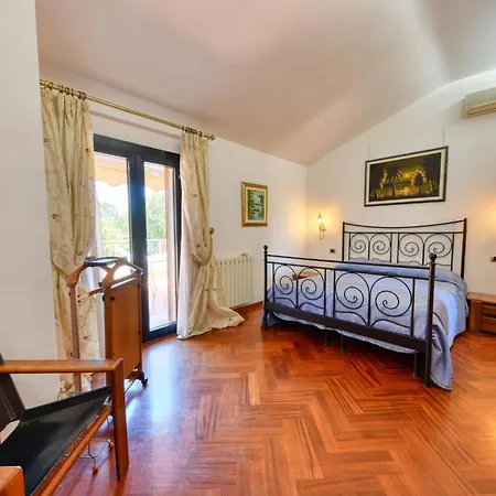 Villa Vella By Interhome *