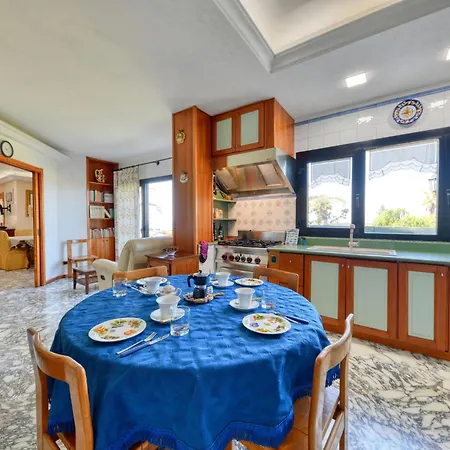 Vella By Interhome * Syracuse